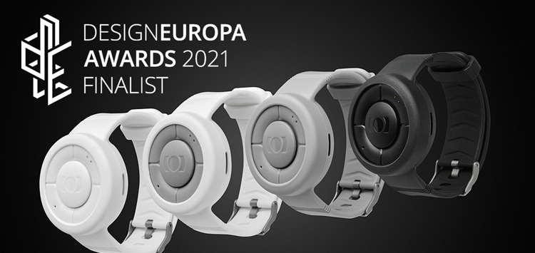 showing security alarm MiniFinder Nano with a message announcing nomination as a DesignEuropa Awards 2021 finalist