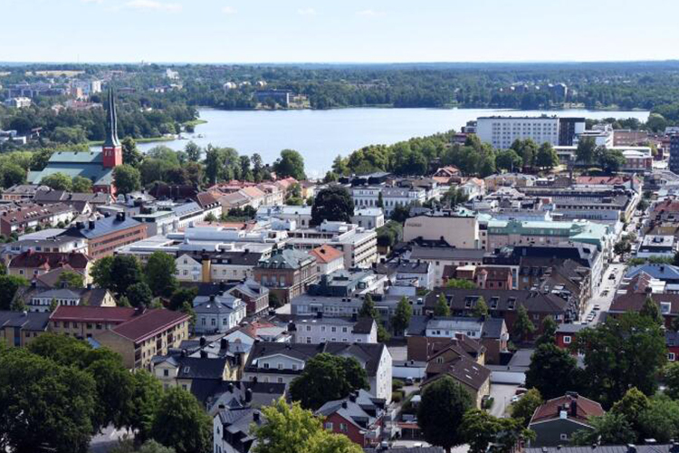 Image of the city of Växjö announcing MiniFinder as a Rocket Company