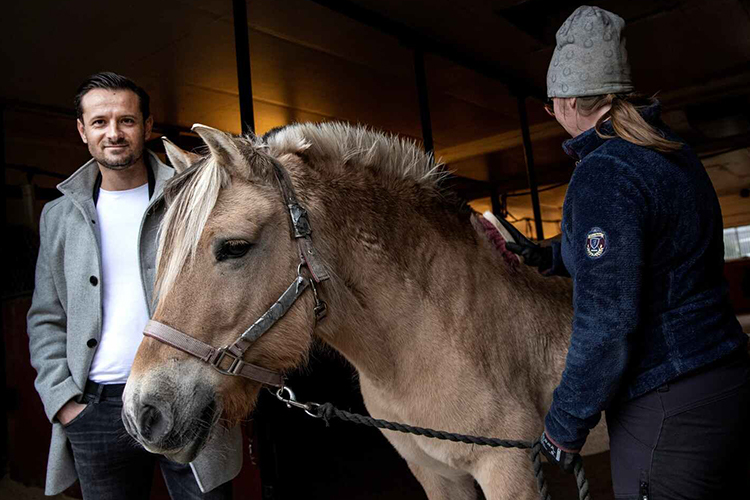 Dean Maros CEO of MiniFinder during an interview with Dagens Industri